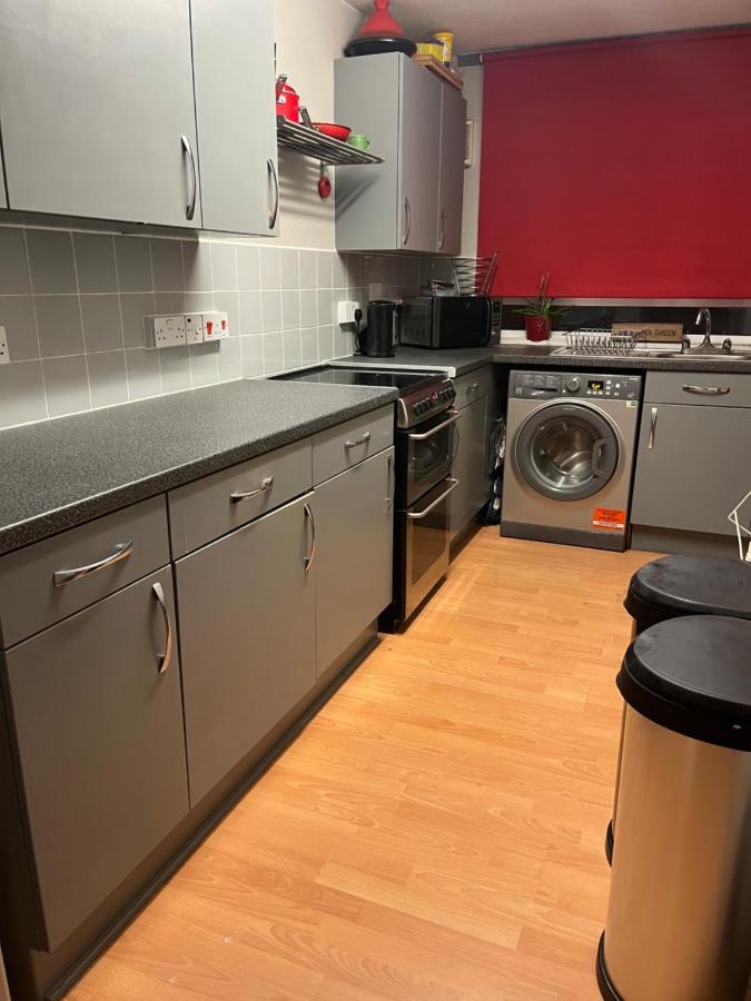 1 Bedroom Garden Flat Zone 2 London Exterior photo