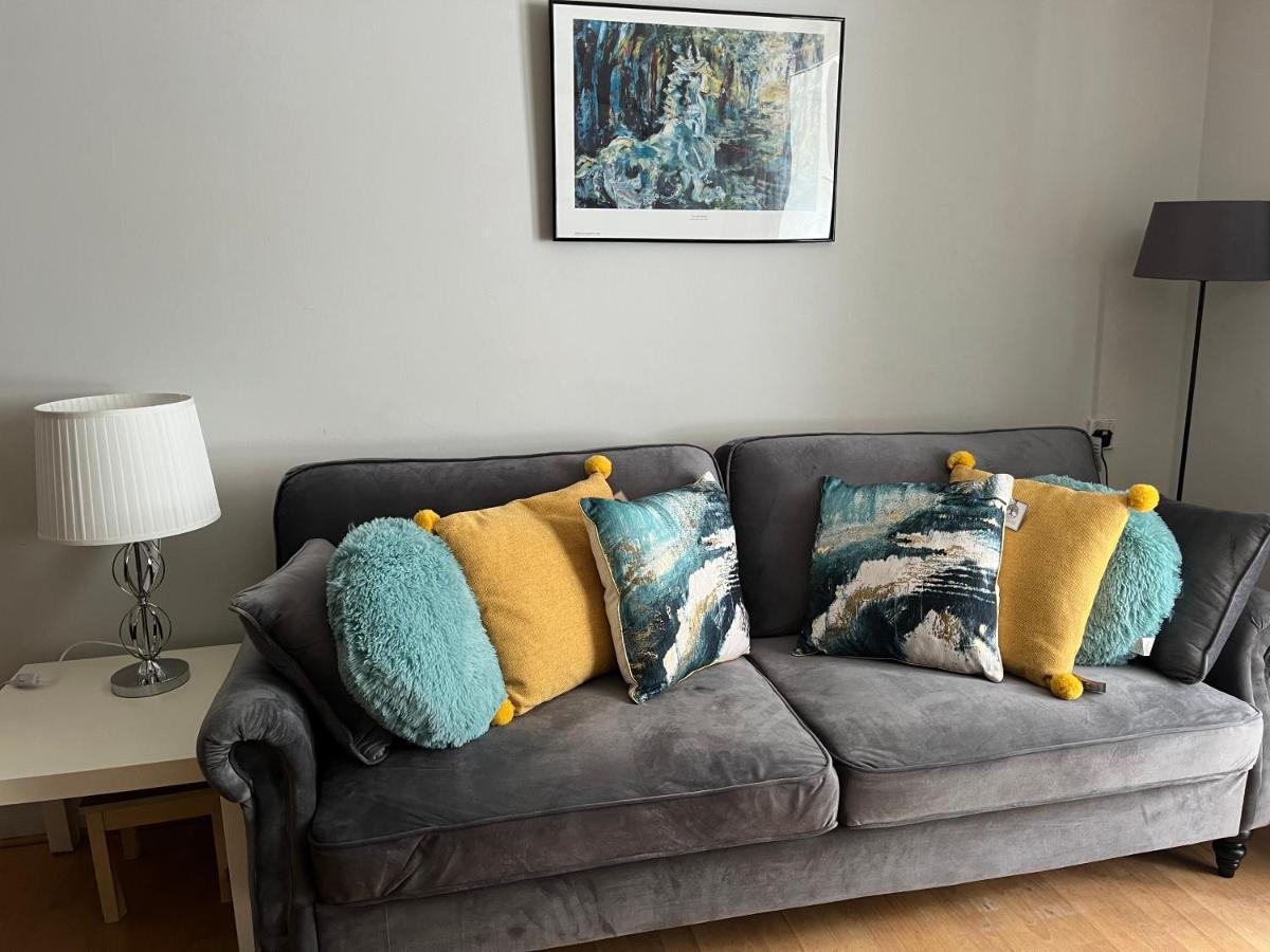 1 Bedroom Garden Flat Zone 2 London Exterior photo