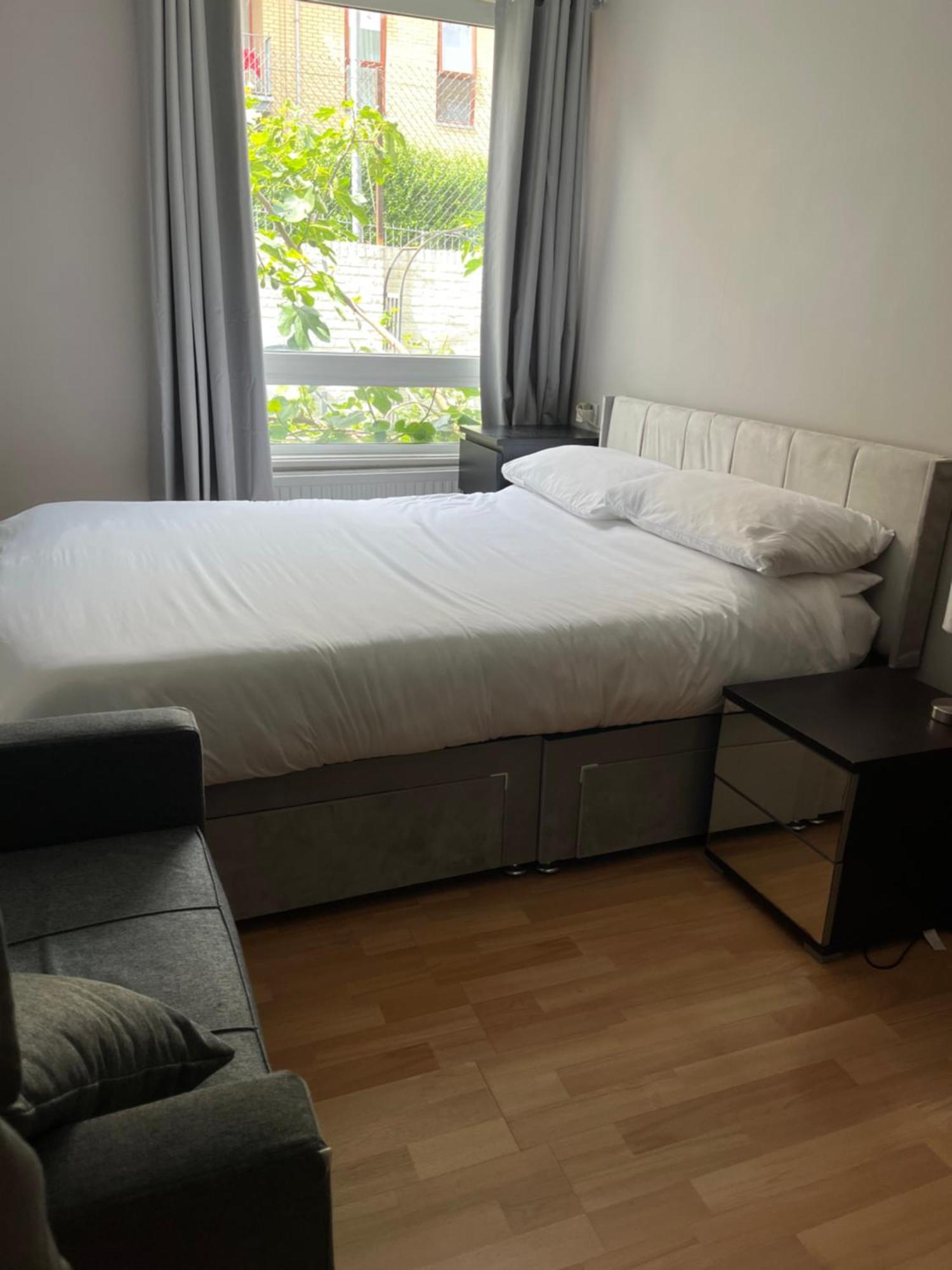 1 Bedroom Garden Flat Zone 2 London Exterior photo